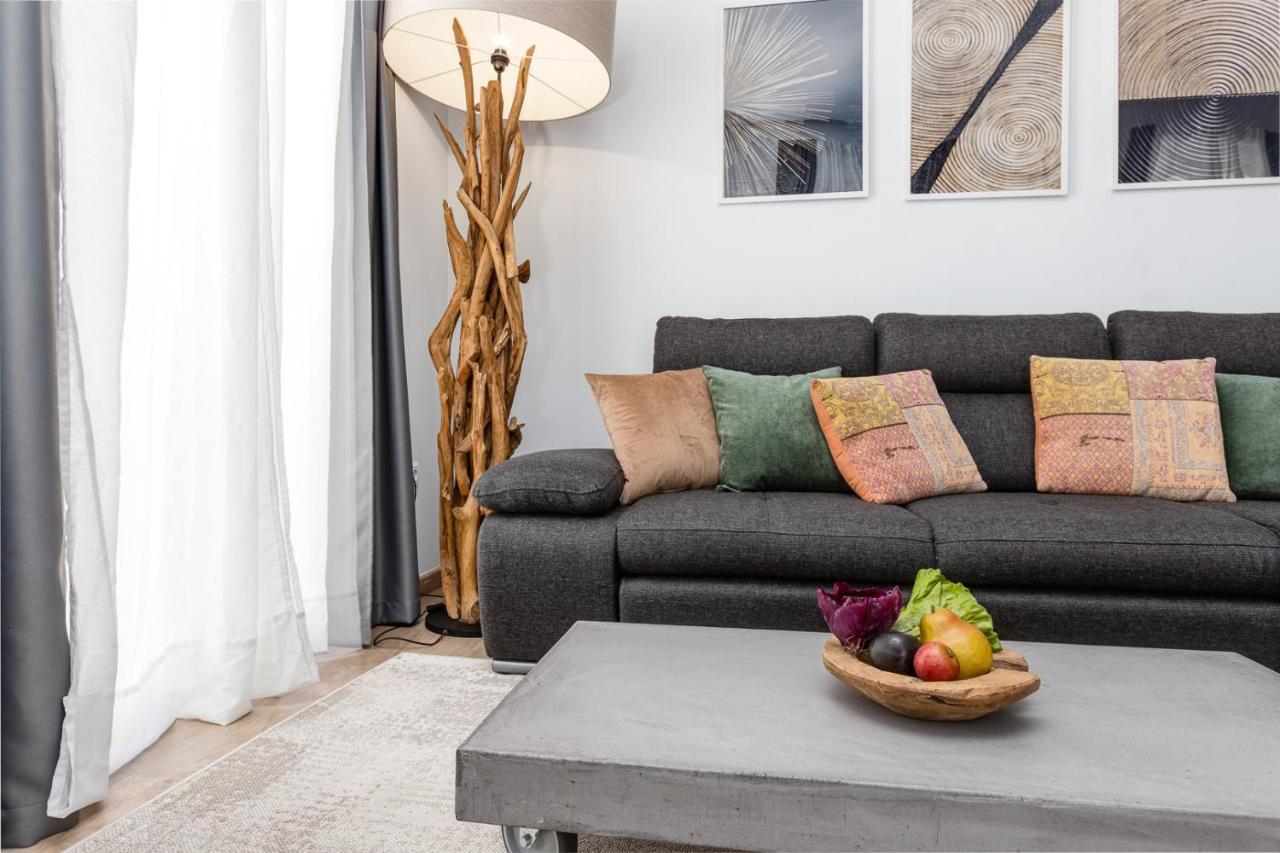 Pinzon Studios & Penthouse Alicante Exterior photo
