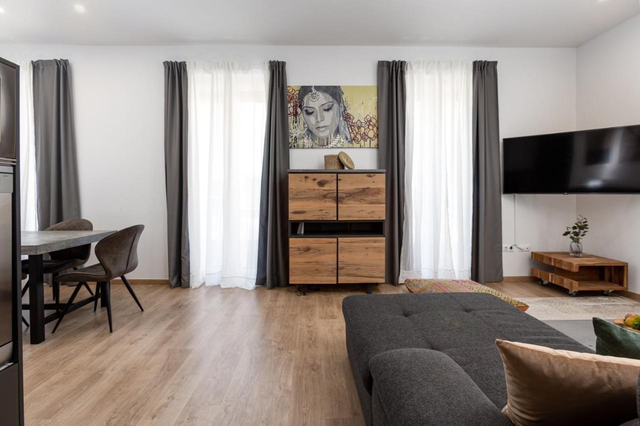 Pinzon Studios & Penthouse Alicante Exterior photo