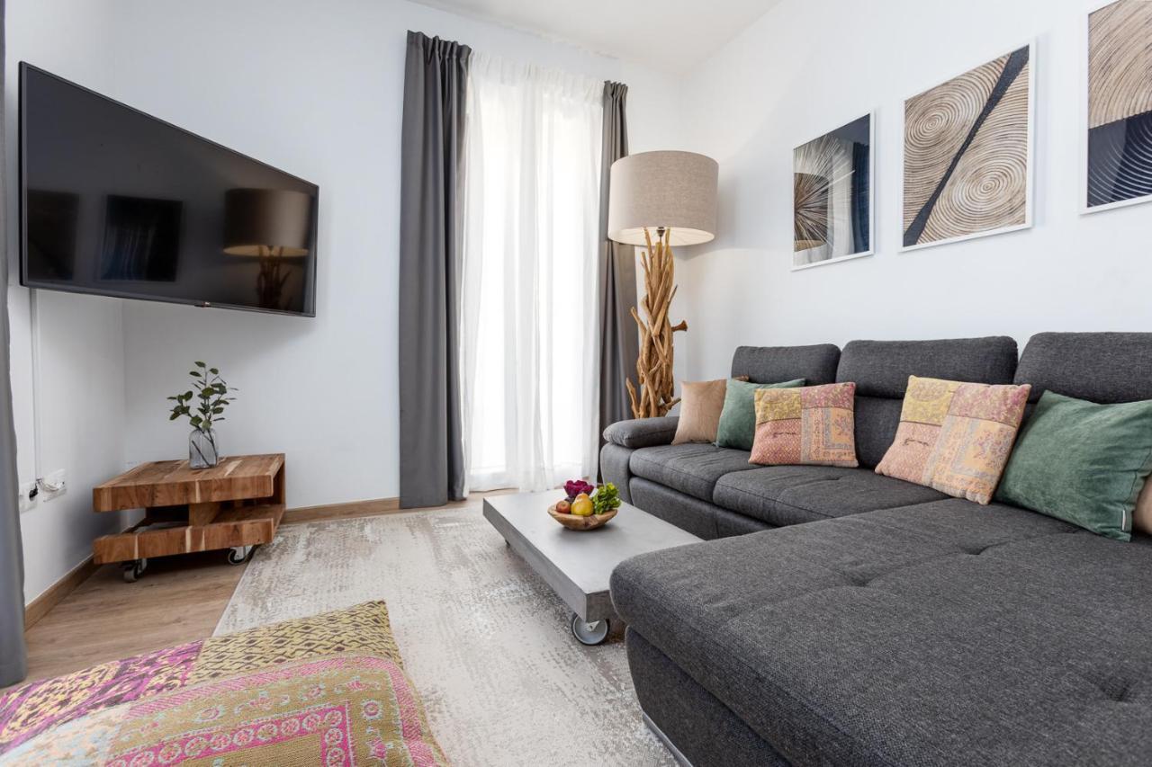 Pinzon Studios & Penthouse Alicante Exterior photo