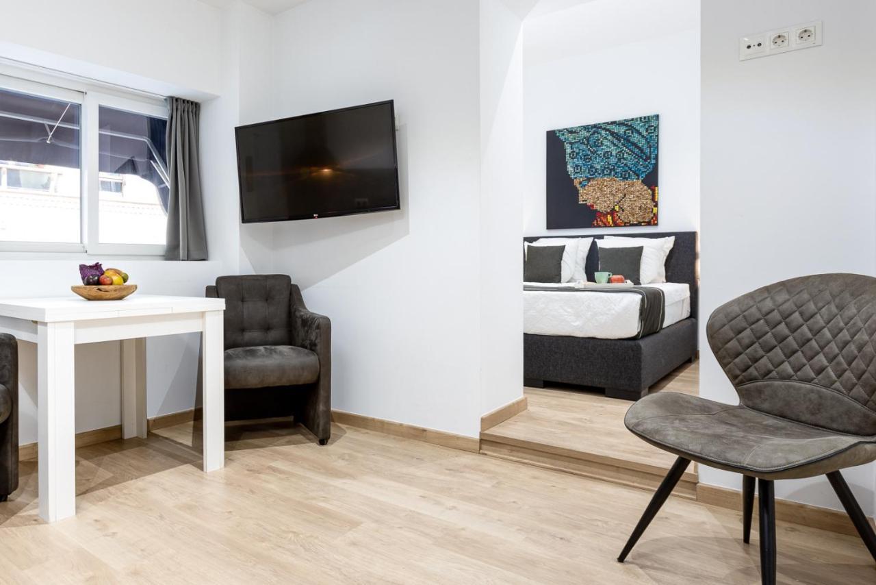 Pinzon Studios & Penthouse Alicante Exterior photo